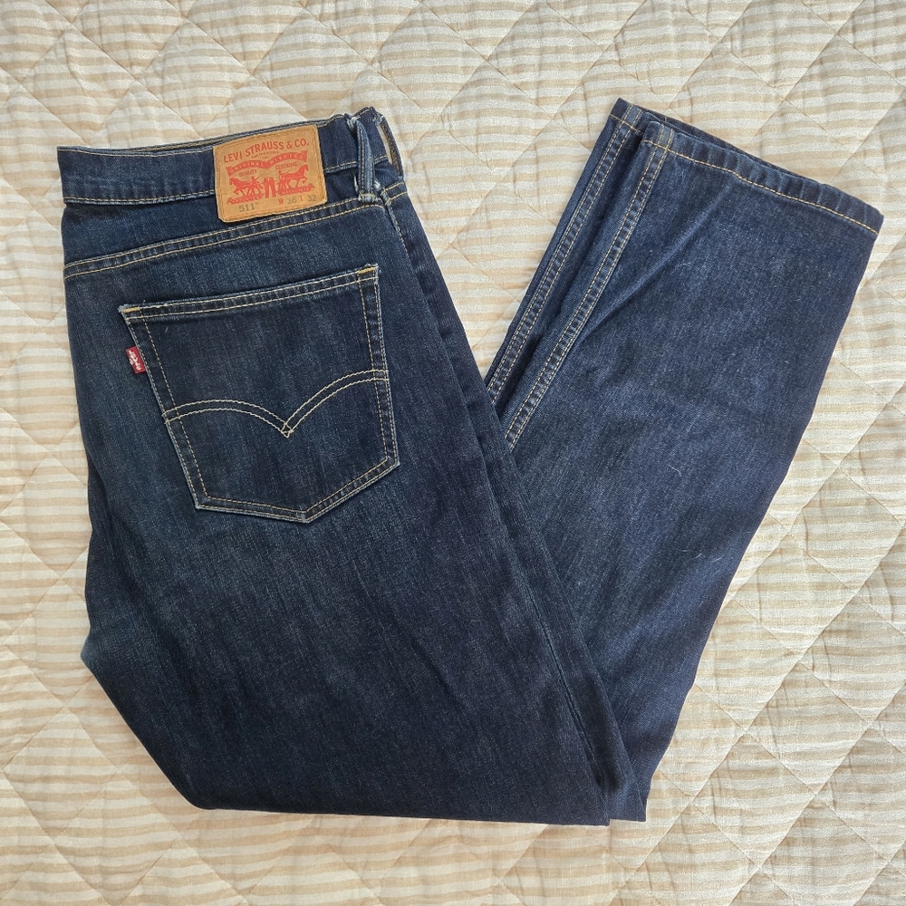 Levi’s 511 Slim Fit Jeans • W36 L32 • Dark Wash • Excellent Used Condition